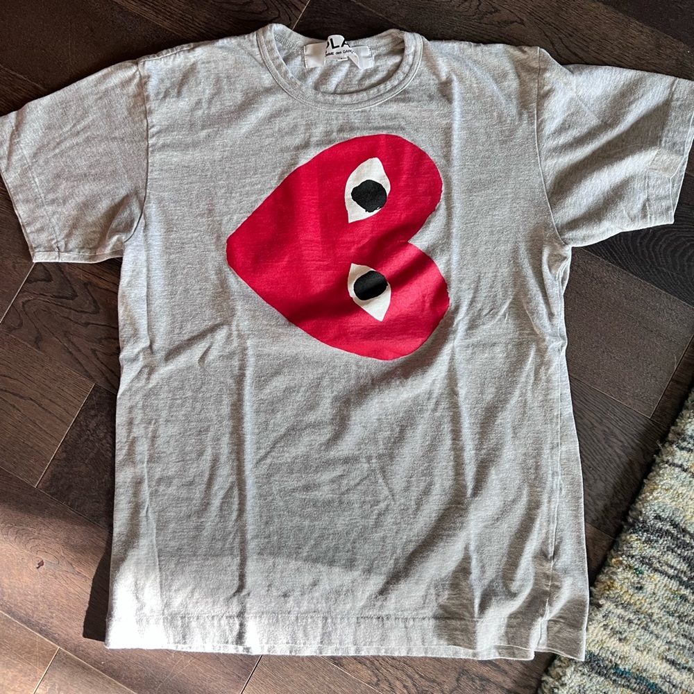 Comme des Garçons PLAY Gray Tee with Red Heart Logo